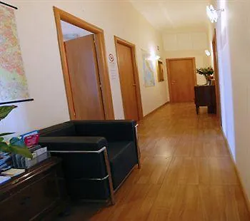 *** Guest house Bon Ton Design Rooms By Dot Suites Italy