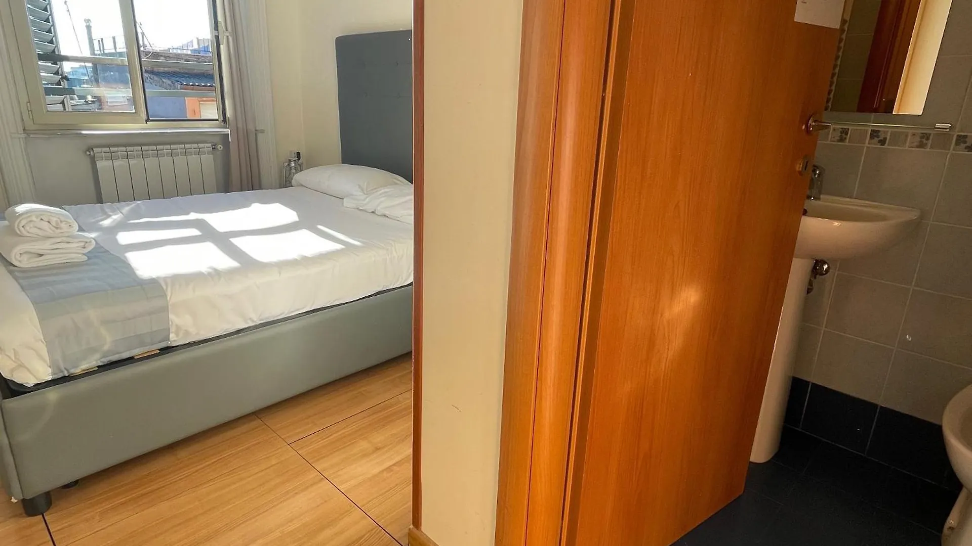 Bon Ton By Dot Suites Rom