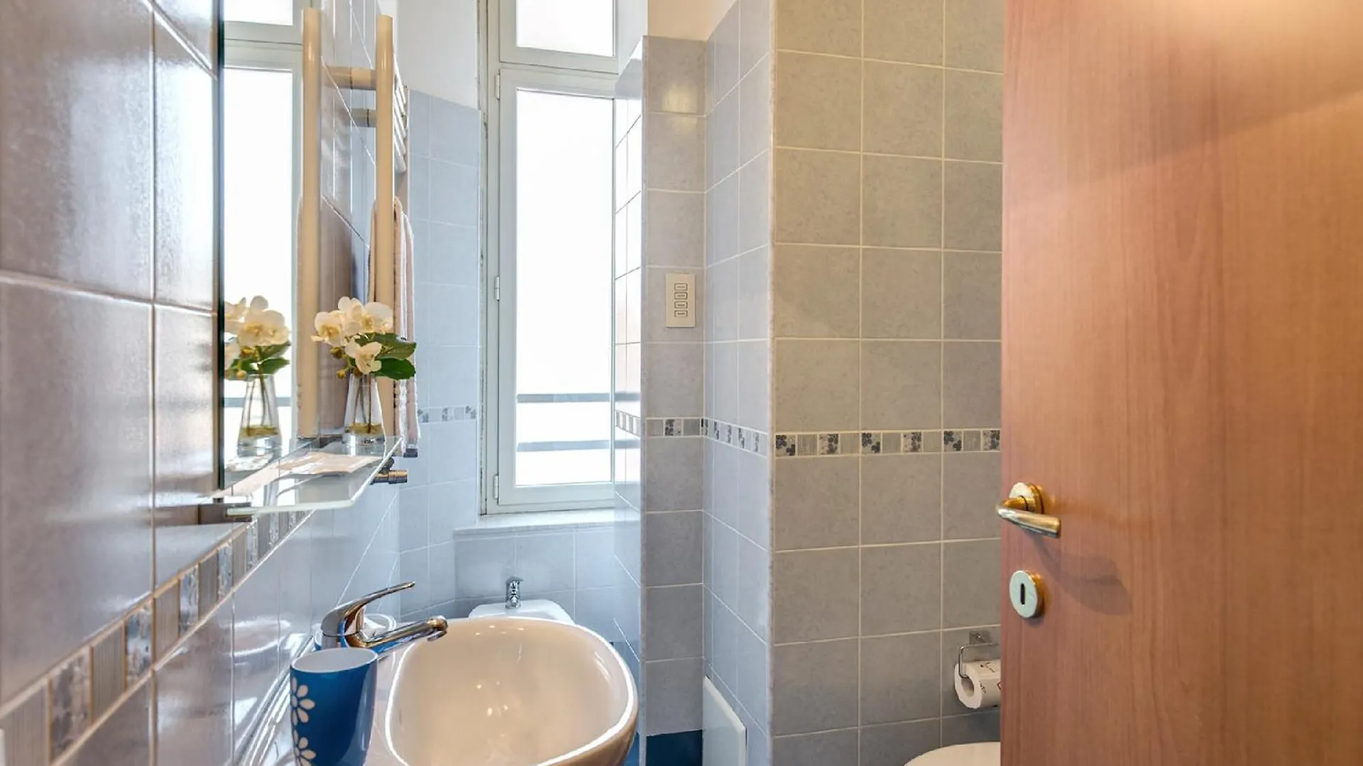 Bon Ton By Dot Suites Rom