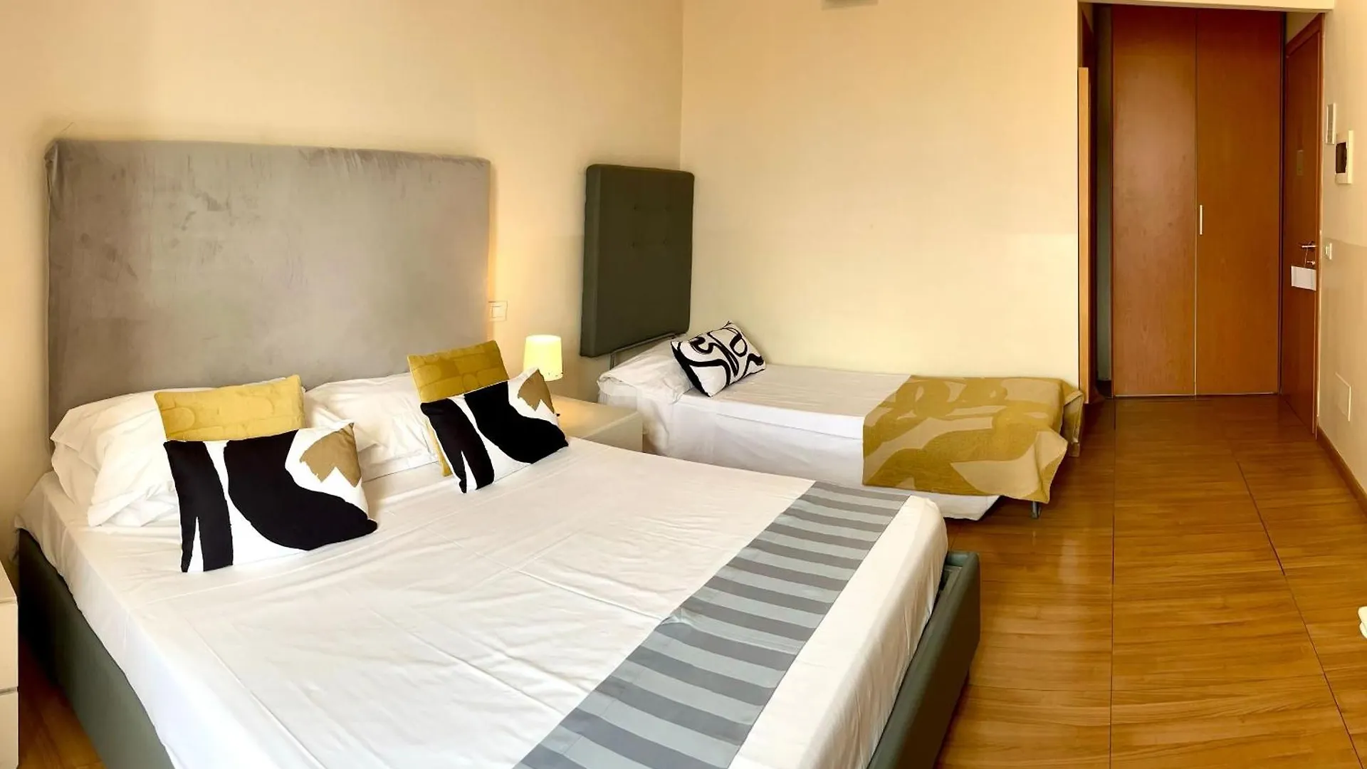 *** Πανσιόν Bon Ton Design Rooms By Dot Suites Ιταλία