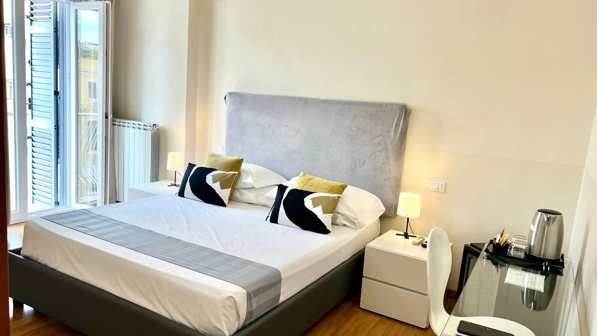 Bon Ton Design Rooms By Dot Suites Ρώμη